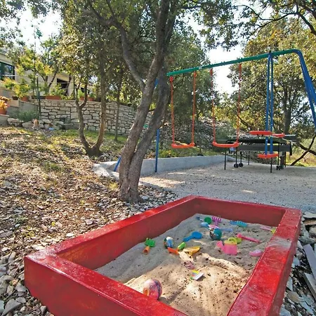 Holiday 96 With Outdoor Swimmingpool